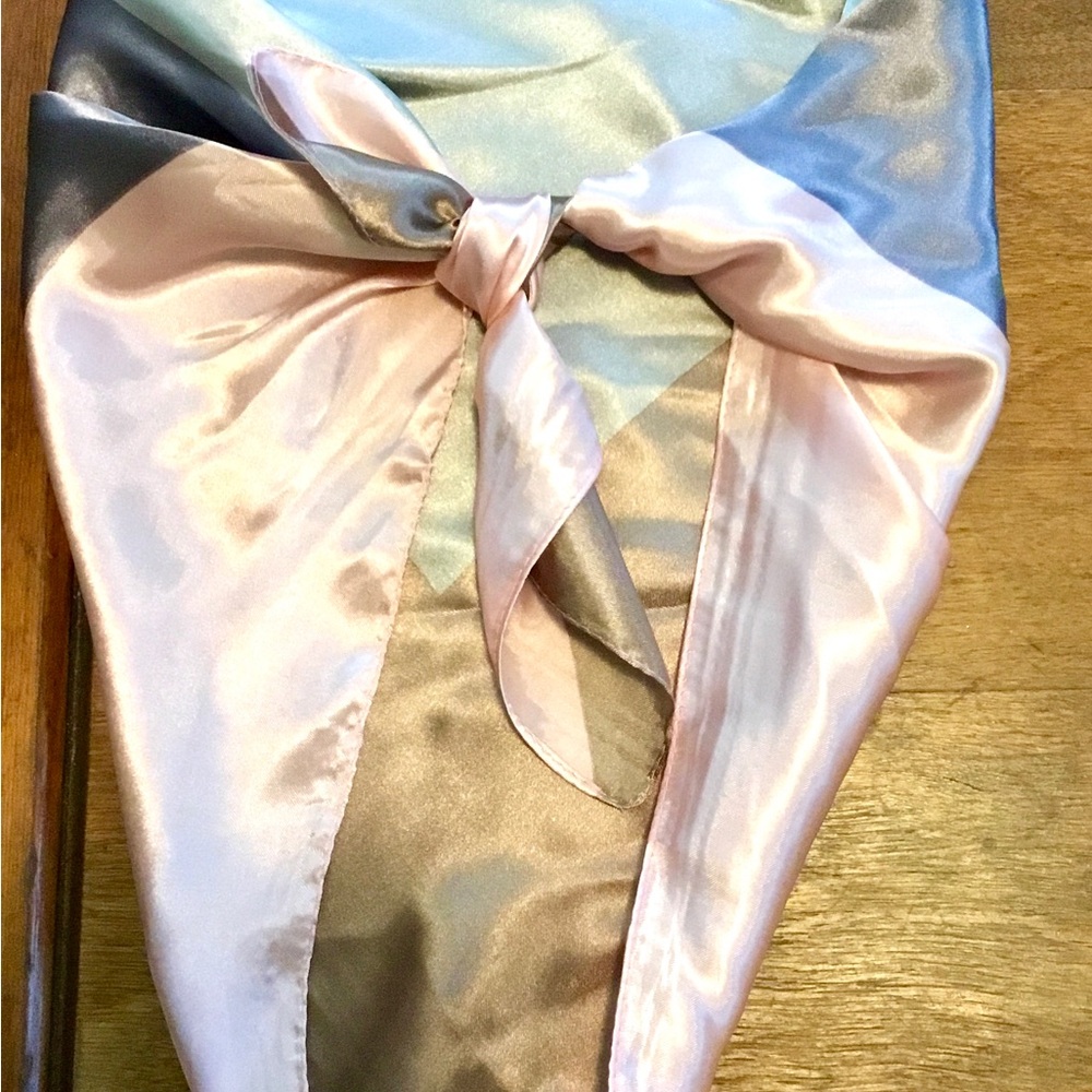 Elegant Silky Scarf in Pink and Silver